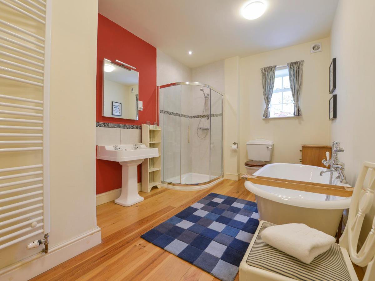 Woodlands Villa Dartmouth Eksteriør billede