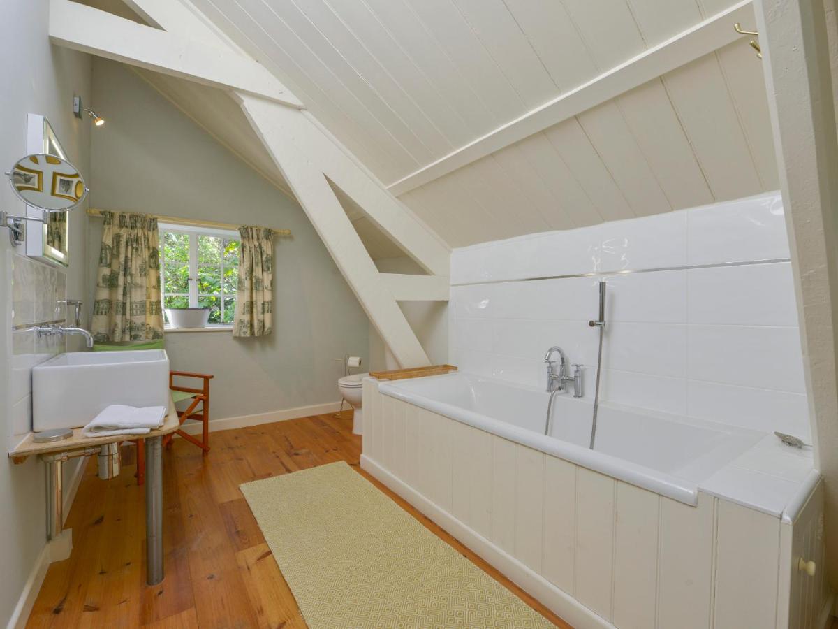 Woodlands Villa Dartmouth Eksteriør billede