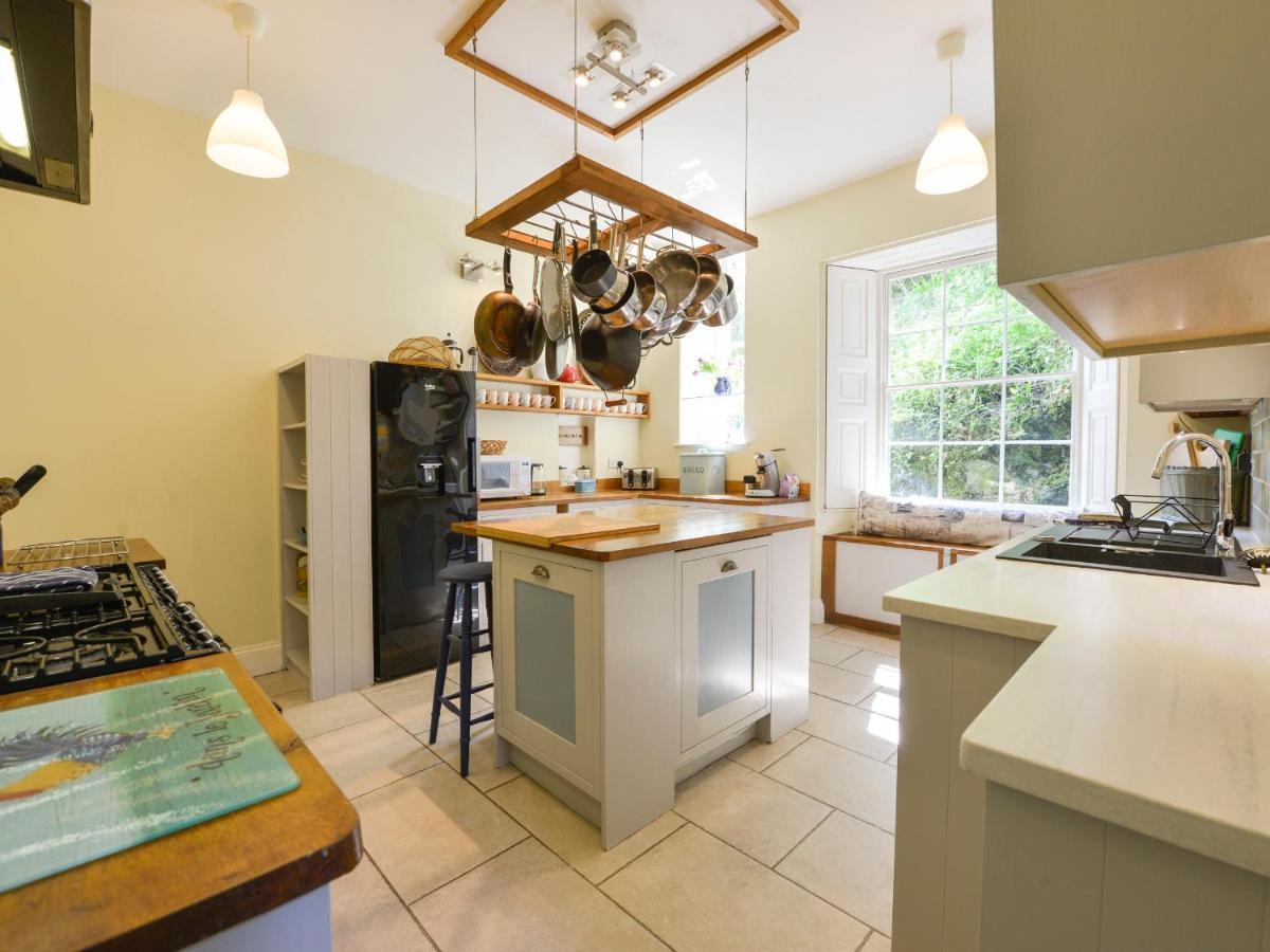 Woodlands Villa Dartmouth Eksteriør billede