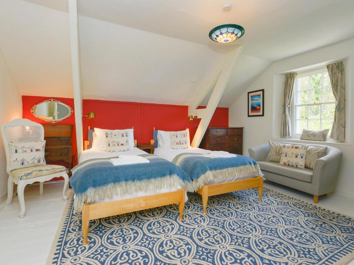 Woodlands Villa Dartmouth Eksteriør billede