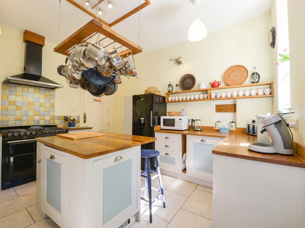 Woodlands Villa Dartmouth Eksteriør billede