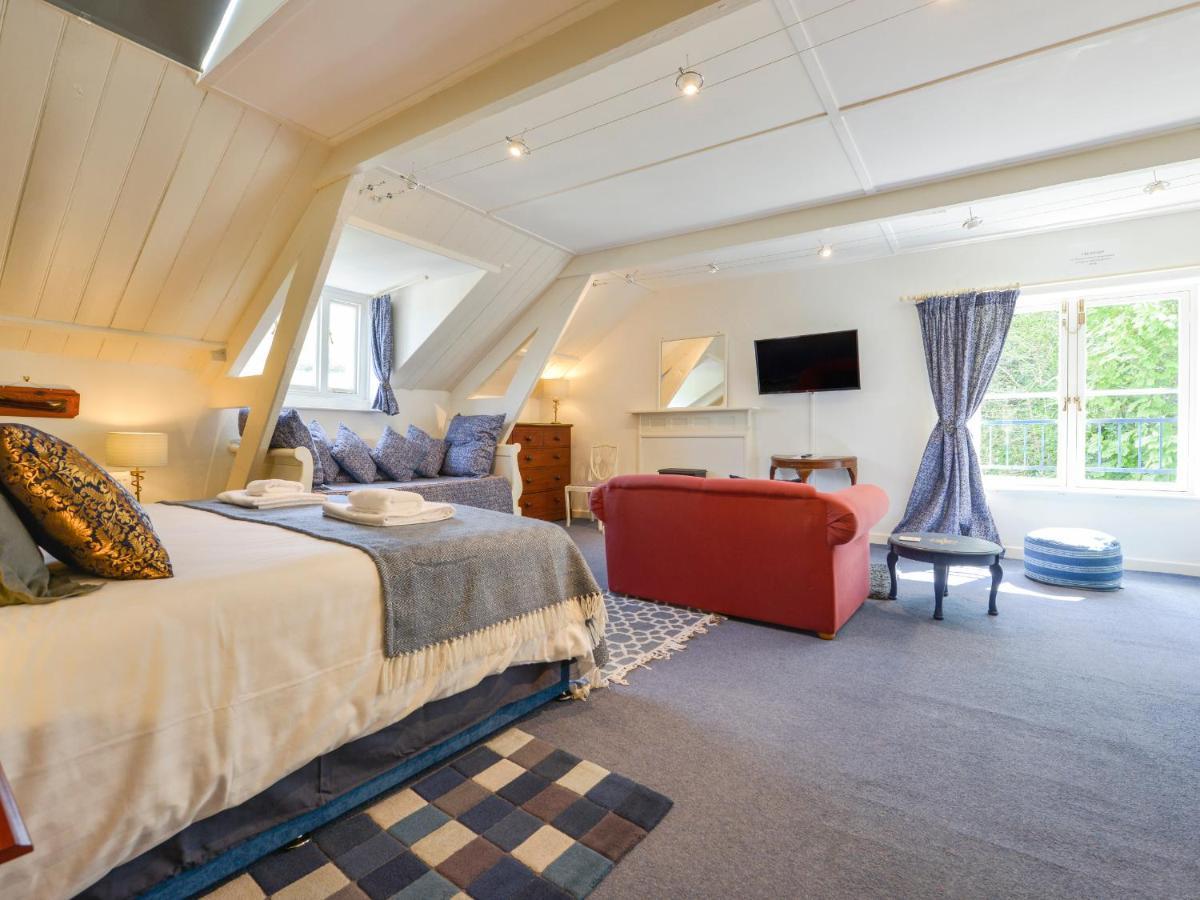 Woodlands Villa Dartmouth Eksteriør billede